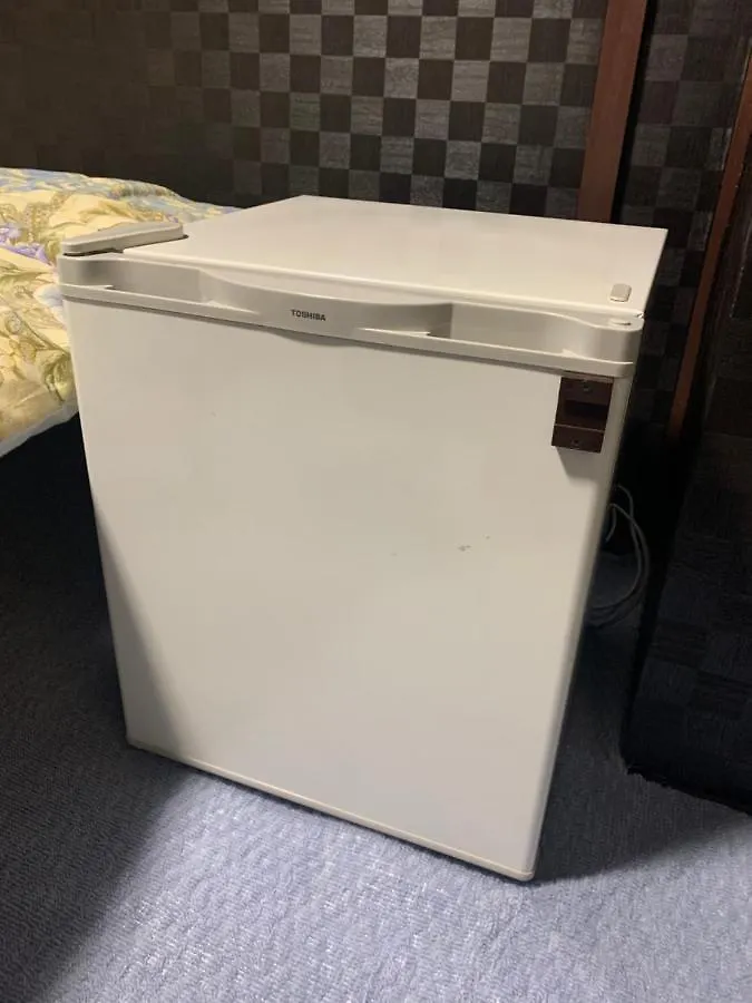 אכסניה プチホテル苫小牧ステーション
